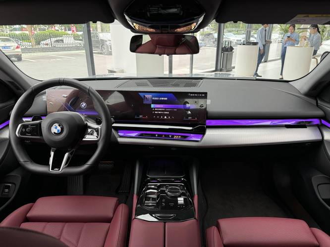 宝马5系进口和国产哪个好,宝马5系进口和国产怎么选