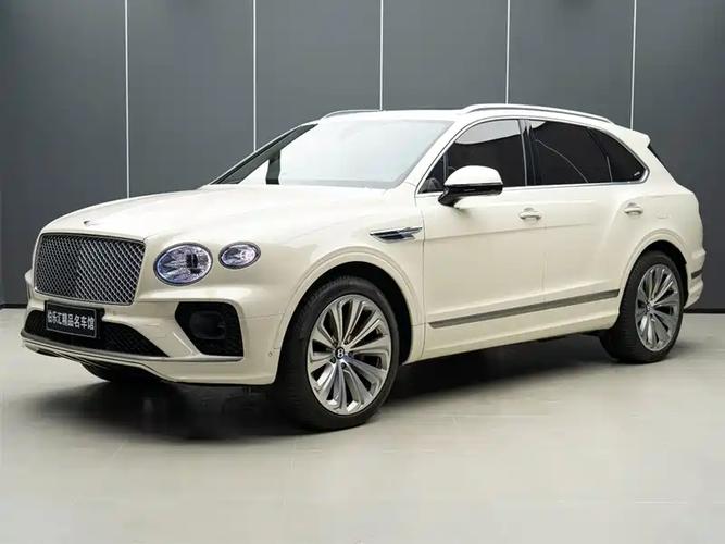 宾利添越二手车价格(宾利添越phev二手车)