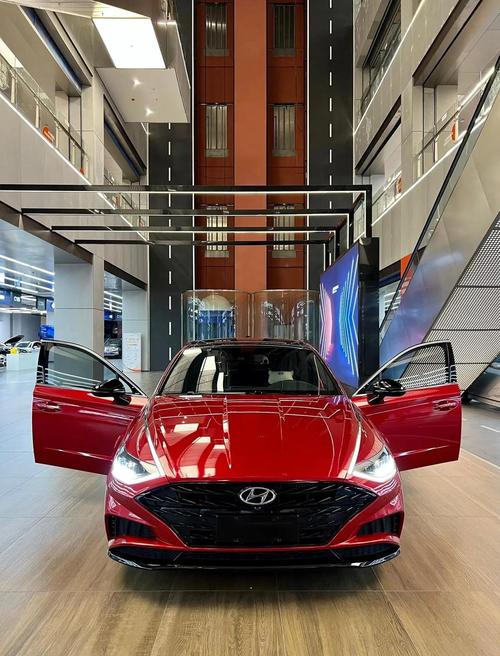 【现代10代索纳塔照片,现代10代索纳塔价格】