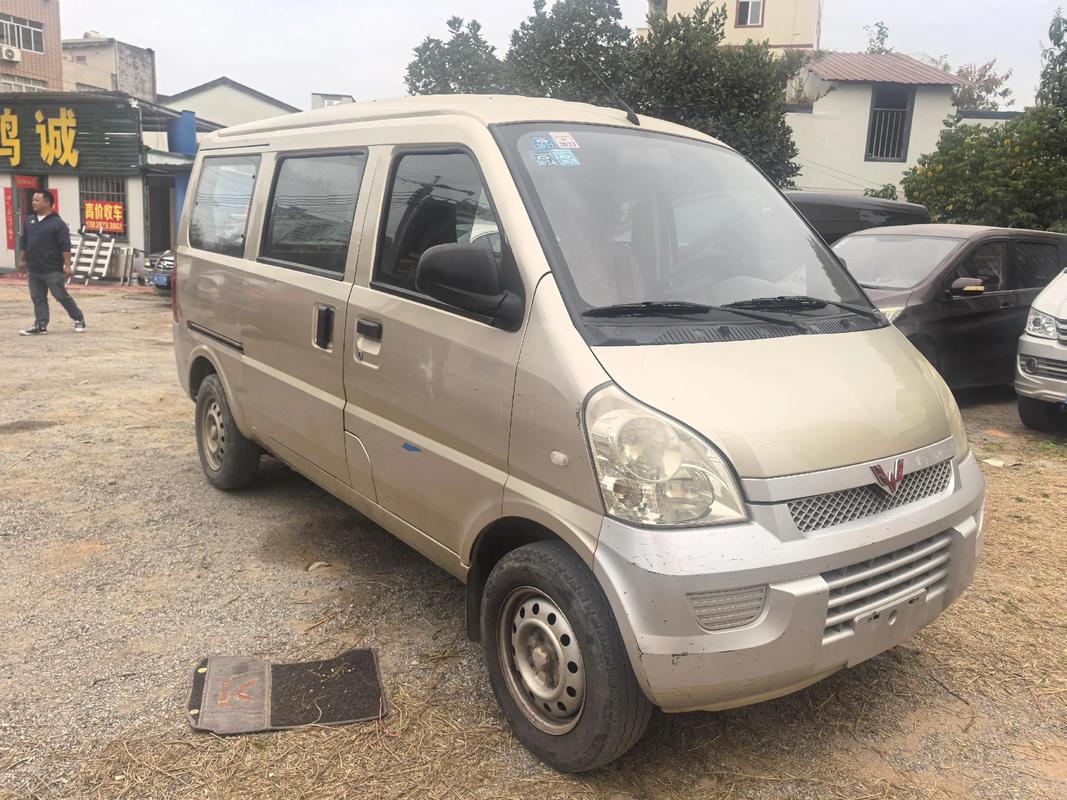 五菱荣光二手(五菱荣光二手耐用度)