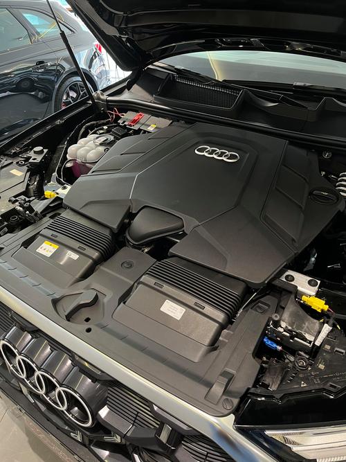 奥迪q7发动机号钢印位置图片 奥迪q730发动机号在哪