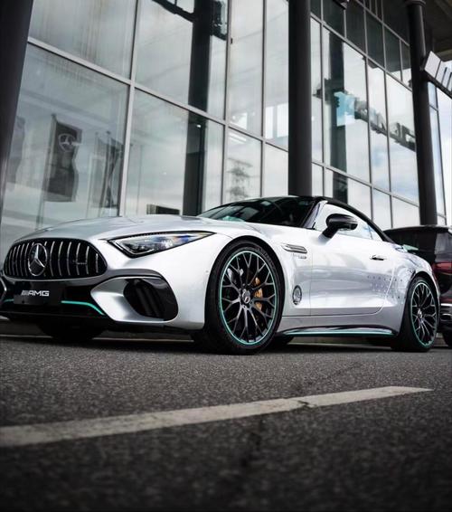 奔驰amgsl63(奔驰amgsl63落地价)