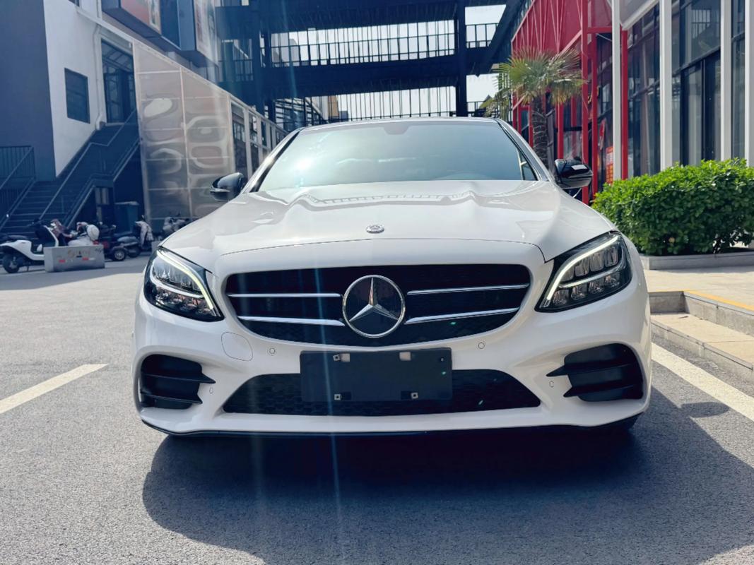 大奔汽车报价及图片,大奔汽车报价及图片大全