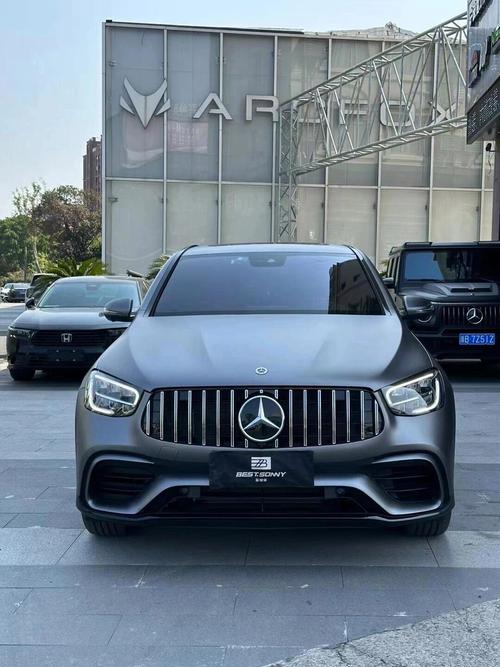 glc260进口轿跑(glc260进口轿跑值得买吗)