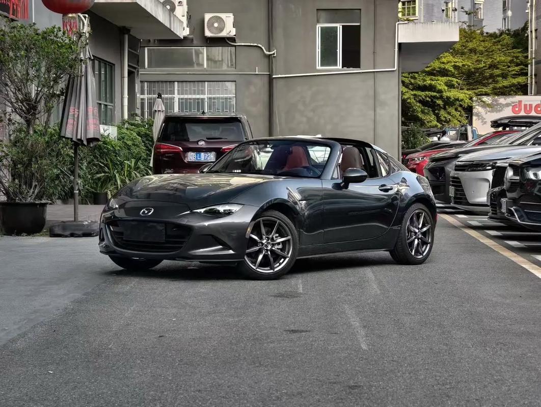 马自达mx5二手车报价(马自达mx5二手车)